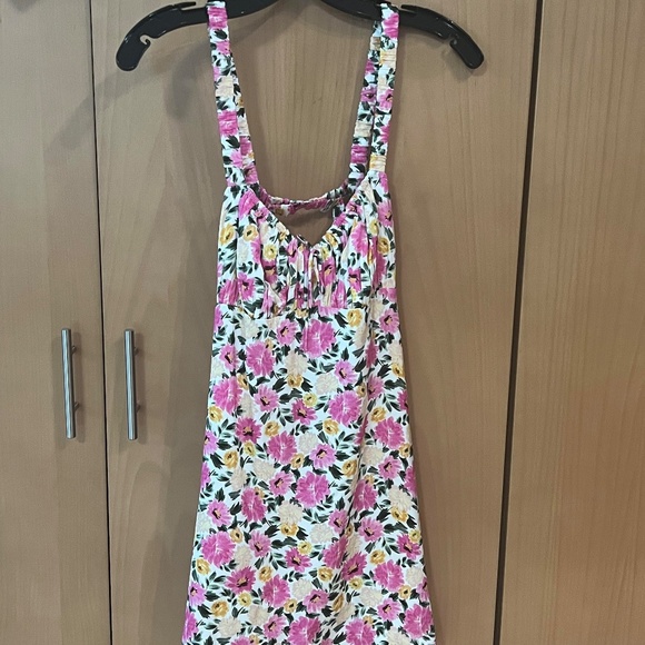 Floral Mini Dress - Picture 9 of 9